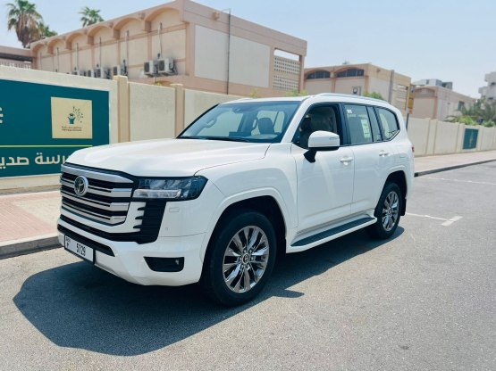 Toyota Landcruiser GX-R 2024