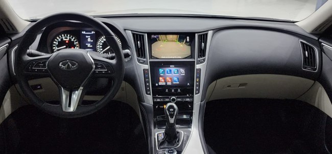 Infiniti Q50 2023