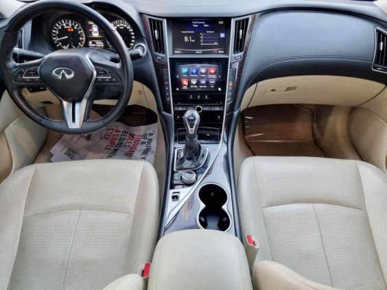Infiniti Q 50 2021