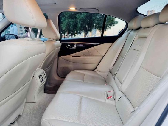 Infiniti Q 50 2021
