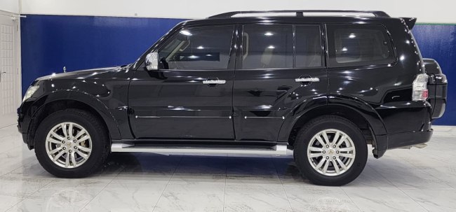 Mitsubishi Pajero 2022