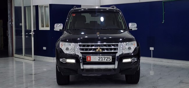 Mitsubishi Pajero 2022