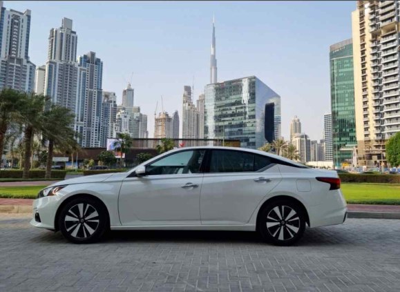 Nissan Altima SV 2022
