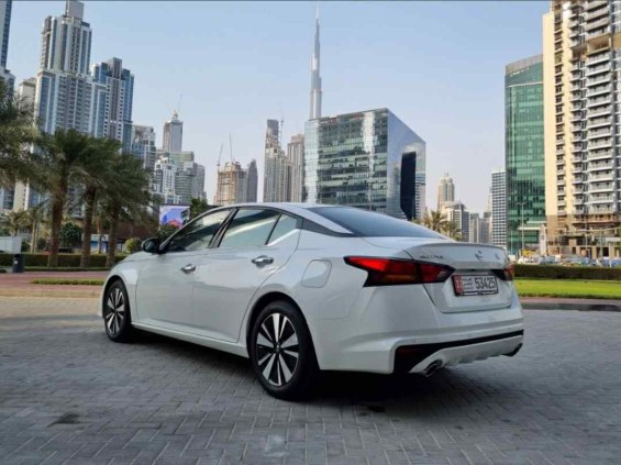 Nissan Altima SV 2022