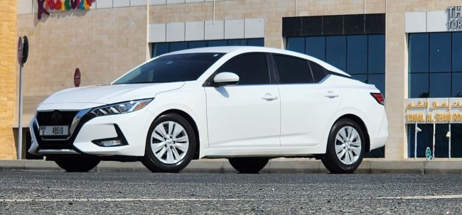 Nissan Sentra 2023