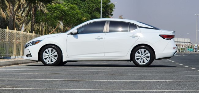 Nissan Sentra 2023