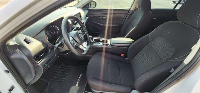 Nissan Sentra 2023
