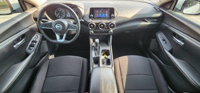Nissan Sentra 2023