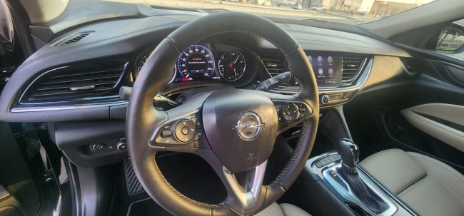 Opel Insignia 2022