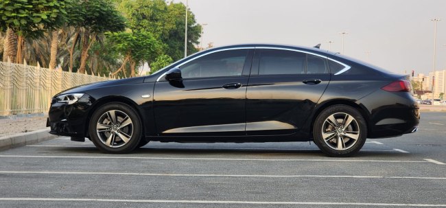 Opel Insignia 2022