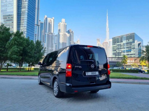 Opel Zafira 2022