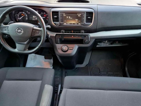 Opel Zafira 2022