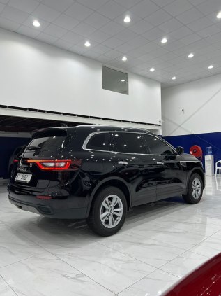 Renault Koleos (Mid Range) 2023