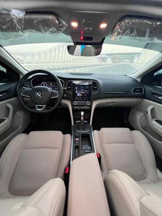 Renault Megane (Top of the line) 2023