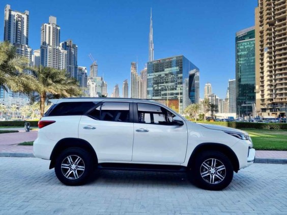 Toyota Fortuner 2022