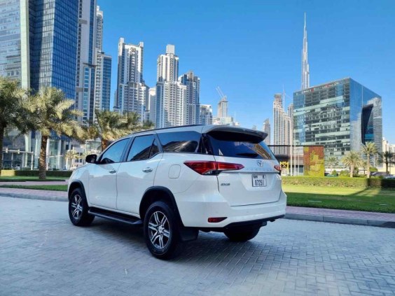 Toyota Fortuner 2022