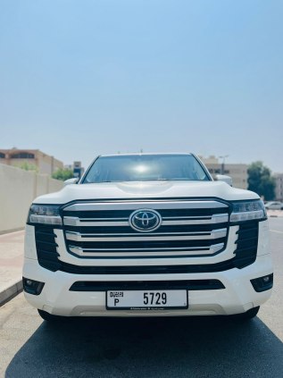 Toyota Landcruiser GX-R 2024