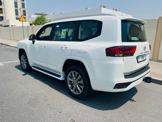 Toyota Landcruiser GX-R 2024